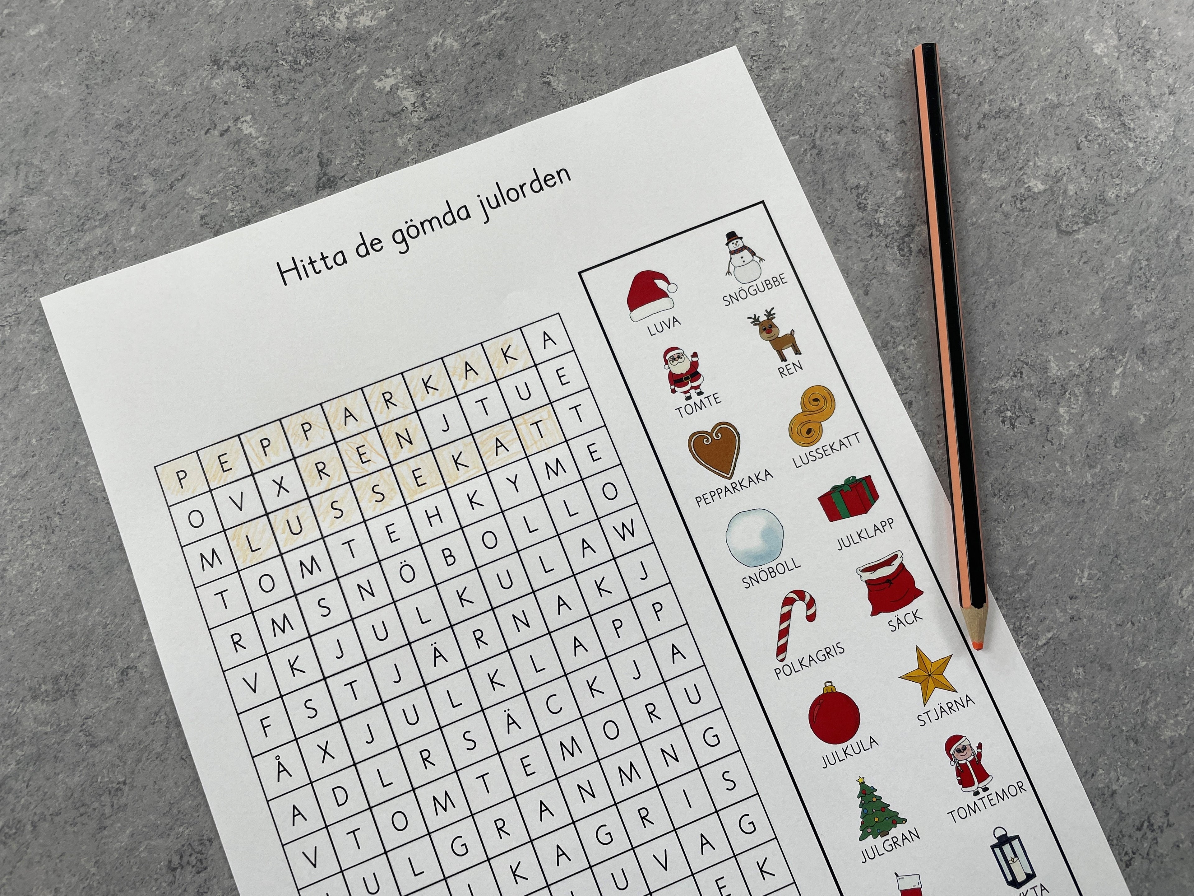 Hitta de gömda julorden